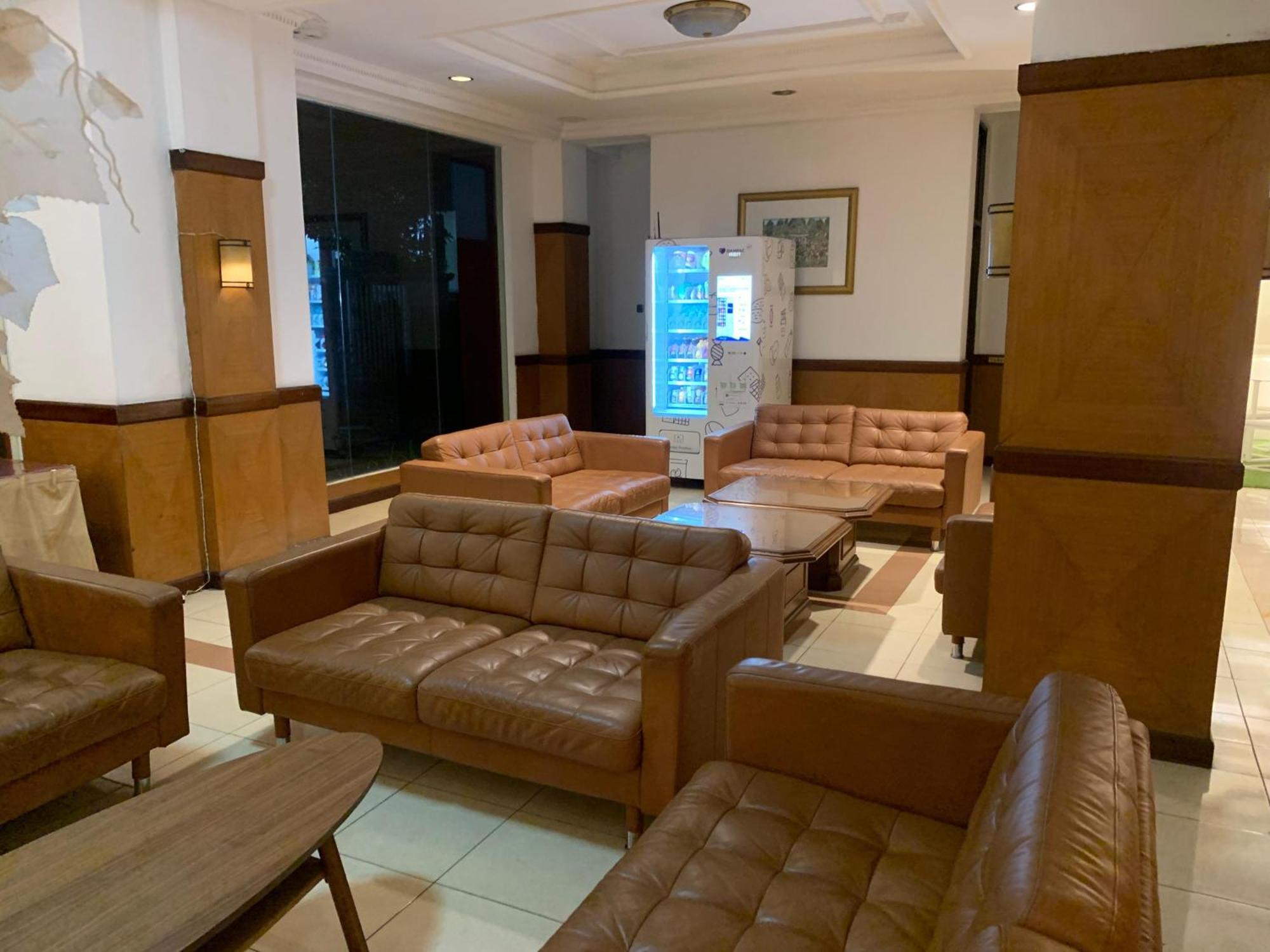 Enhaii Hotel Bandung Exteriör bild