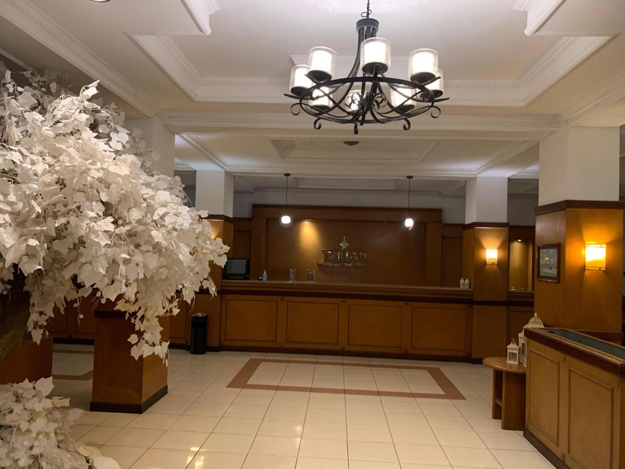Enhaii Hotel Bandung Exteriör bild